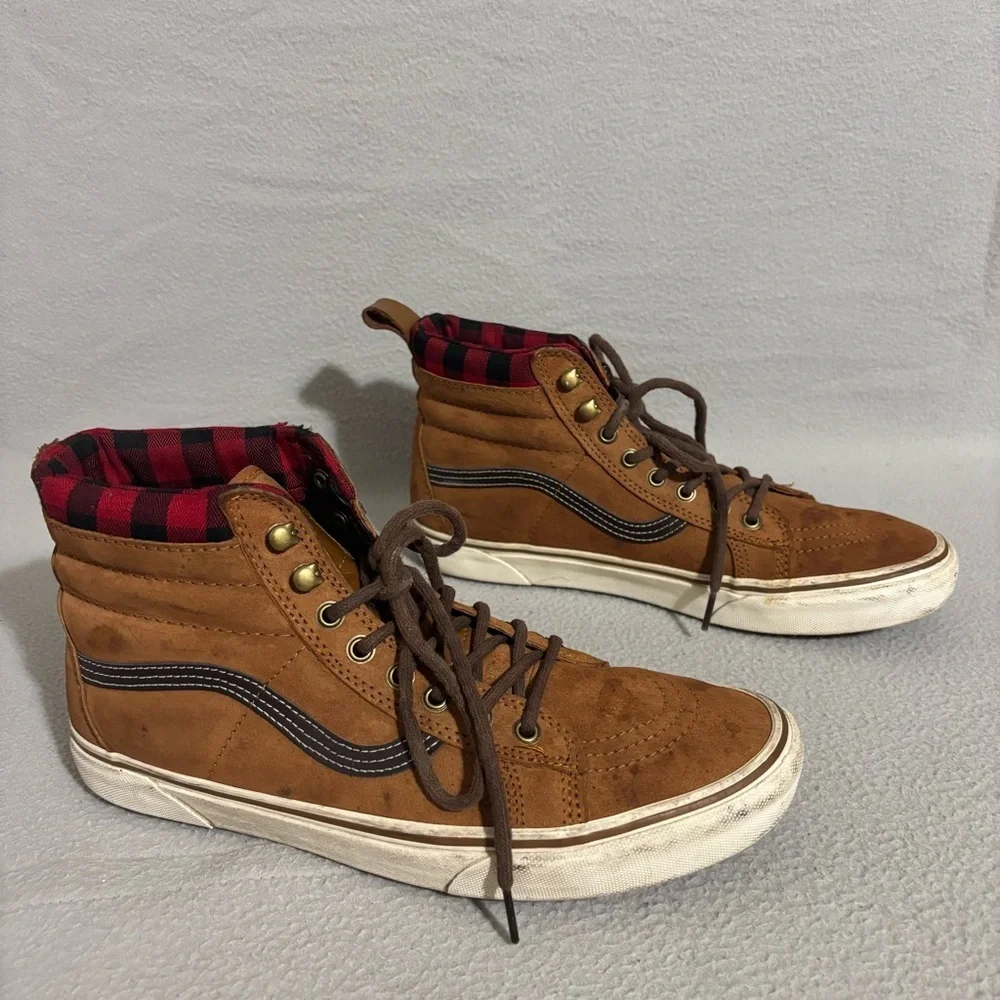 Vans stylish brown